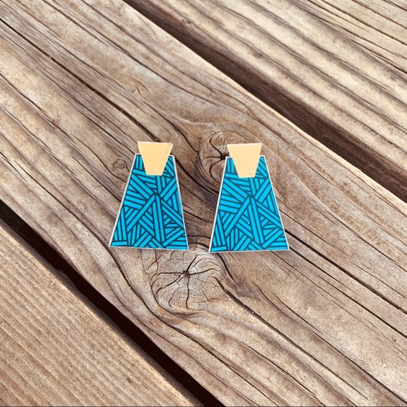 BLUE - AFRICAN ♡ Acrylic Earrings - Picture 5 of 6